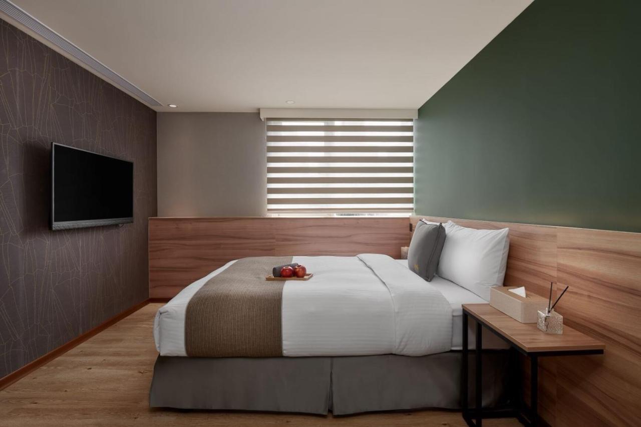 Muzik - Ximen Station Branch Hotel